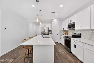 8450 W Medlock Dr, Glendale, AZ 85305 - Photo 18