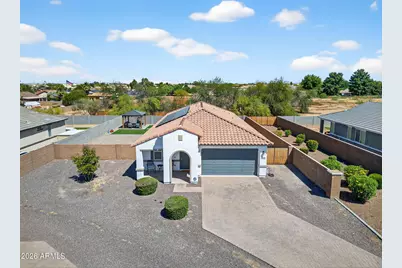 8450 W Medlock Drive, Glendale, AZ 85305 - Photo 1