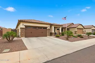 17214 W Orchid Ln, Waddell, AZ 85355 - Photo 6