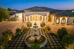 6925 W Hatfield Rd, Peoria, AZ 85383 - Photo 2