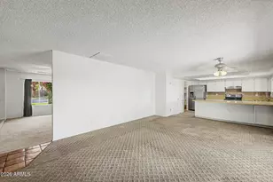 10632 N 49th Ave, Glendale, AZ 85304 - Photo 8