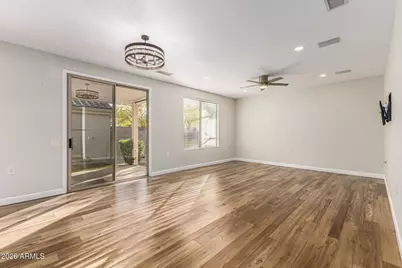 15930 W Autumn Circle, Surprise, AZ 85374 - Photo 20