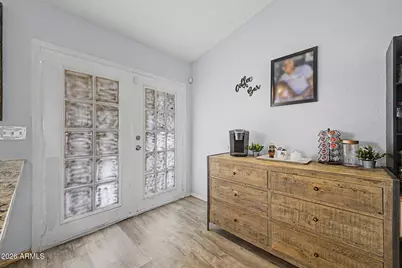 2722 E Marguerite Avenue, Phoenix, AZ 85040 - Photo 10