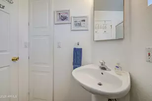 111 S Greenfield Rd, Mesa, AZ 85206 - Photo 22