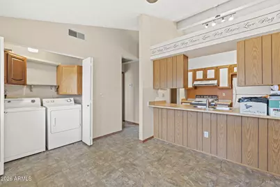 5123 W Willow Avenue, Glendale, AZ 85304 - Photo 10