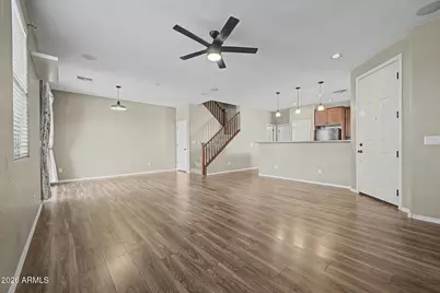 2954 E Donner Drive, Phoenix, AZ 85042 - Photo 6