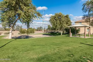 2954 E Donner Dr, Phoenix, AZ 85042 - Photo 38