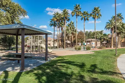 2954 E Donner Drive, Phoenix, AZ 85042 - Photo 40