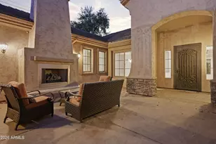 2004 E Canyon Pl, Chandler, AZ 85249 - Photo 2