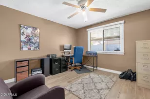 11001 N 46th Ave, Glendale, AZ 85304 - Photo 18