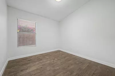 4309 E Abraham Lane, Phoenix, AZ 85050 - Photo 12