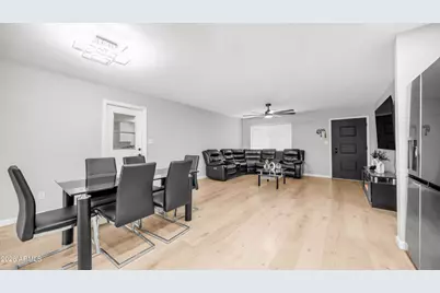 4146 W Desert Hills Drive, Phoenix, AZ 85029 - Photo 10