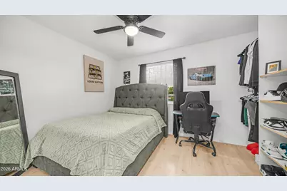 4146 W Desert Hills Drive, Phoenix, AZ 85029 - Photo 20