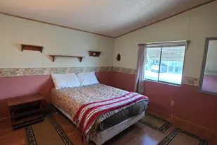 2233 E Behrend Dr, Phoenix, AZ 85024 - Photo 26