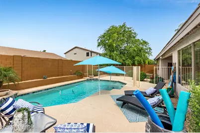 16776 W Aberdeen Drive, Surprise, AZ 85374 - Photo 2