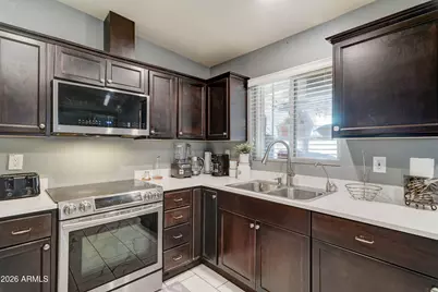 6430 S Montezuma Street, Phoenix, AZ 85041 - Photo 4