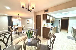 18442 N 104th Ave, Sun City, AZ 85373 - Photo 10