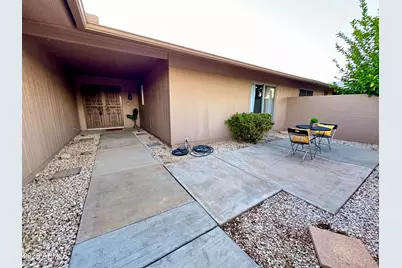 18442 N 104th Avenue, Sun City, AZ 85373 - Photo 22