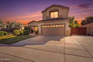 6275 S Salt Cedar Pl, Chandler, AZ 85249 - Photo 2