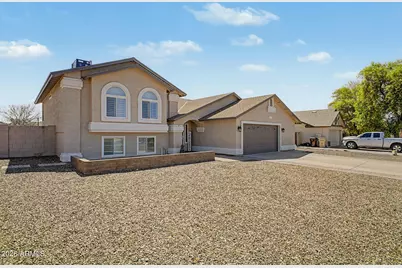 7521 W Willow Avenue, Peoria, AZ 85381 - Photo 2