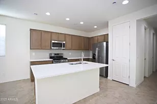 1005 W Finch Dr, Queen Creek, AZ 85140 - Photo 10