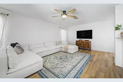 15923 W Marconi Avenue, Surprise, AZ 85374 - Photo 12