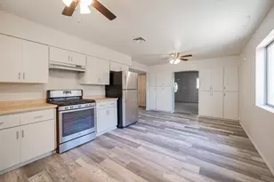 1423 E Virginia Ave, Phoenix, AZ 85006 - Photo 8