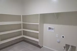 18589 W Smoketree Dr, Wittmann, AZ 85361 - Photo 4