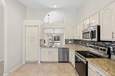 16913 E De Anza Drive, Fountain Hills, AZ 85268 - Photo 4