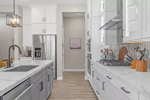 14036 W Desert Flower Dr, Goodyear, AZ 85395 - Photo 4