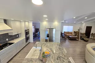 9821 E Becker Ln, Scottsdale, AZ 85260 - Photo 16