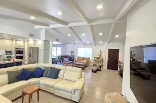 9821 E Becker Ln, Scottsdale, AZ 85260 - Photo 4