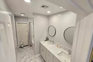 9821 E Becker Ln, Scottsdale, AZ 85260 - Photo 26