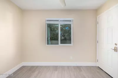 3016 N 37th Street #Apt 6, Phoenix, AZ 85018 - Photo 16