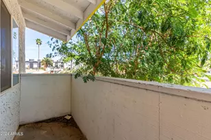 3016 N 37th St, Phoenix, AZ 85018 - Photo 12