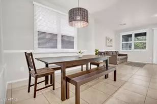 2346 E Pecan Rd, Phoenix, AZ 85040 - Photo 8