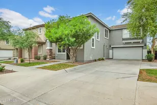 2346 E Pecan Rd, Phoenix, AZ 85040 - Photo 2