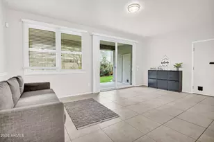 2346 E Pecan Rd, Phoenix, AZ 85040 - Photo 12