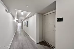 535 W Thomas Rd, Phoenix, AZ 85013 - Photo 1