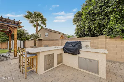 17145 W Ironwood Street, Surprise, AZ 85388 - Photo 30