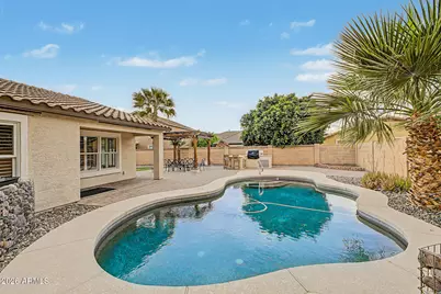 17145 W Ironwood Street, Surprise, AZ 85388 - Photo 28