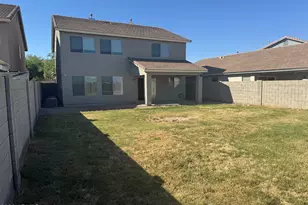 658 E Christopher St, San Tan Valley, AZ 85140 - Photo 6