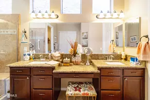 4735 E Sourwood Dr, Gilbert, AZ 85298 - Photo 44