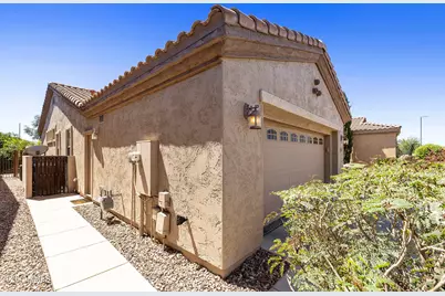 4735 E Sourwood Drive, Gilbert, AZ 85298 - Photo 6