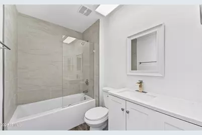 10927 W Peoria Avenue, Sun City, AZ 85351 - Photo 20