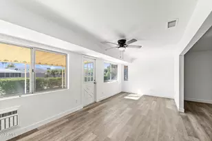 10927 W Peoria Ave, Sun City, AZ 85351 - Photo 16