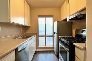 1701 W Tuckey Ln, Phoenix, AZ 85015 - Photo 4