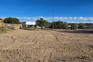 20533 E Ash Creek Rd, Mayer, AZ 86333 - Photo 1