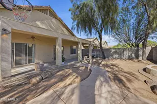 7037 W Sophie Ln, Laveen, AZ 85339 - Photo 30