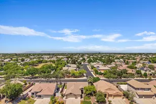 2250 S Southwind Dr, Gilbert, AZ 85295 - Photo 36